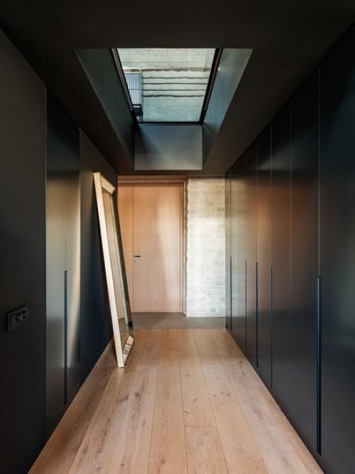 Двухуровневая квартира 75 м 2 с окном в полу в доме нарышкина. 07