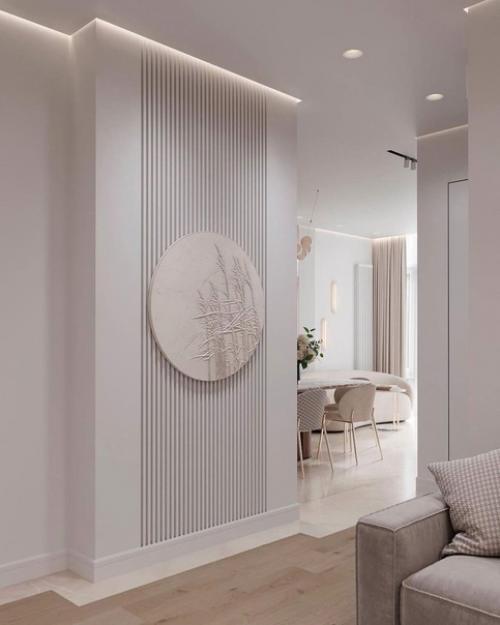 Интерьер кухни - гостиной в неоклассике с преобладанием светлых оттенков. 06