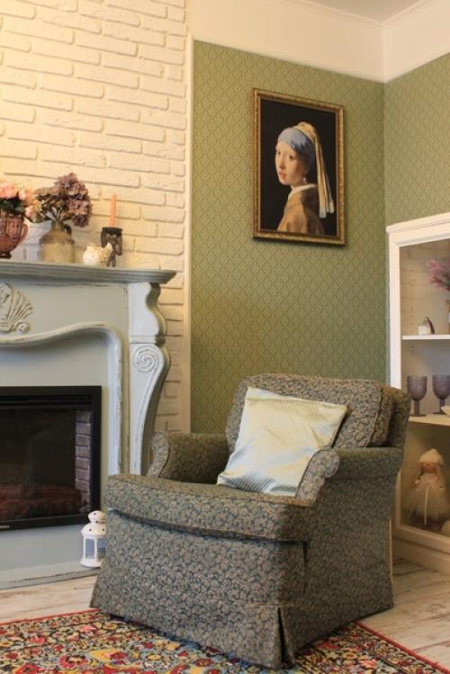 Гостиная.   Где чаще принимают гостей в России? 01