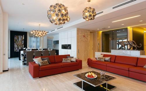 10 красочных диванов, чтобы освежить интерьер гостиной. 05