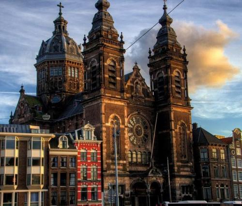 Базилика святого Николая в Амстердаме, Нидерланды. 05