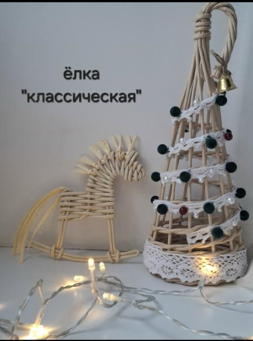 Ёлки для тех кто осознал, что устал каждый год собирать и разбирать огромную ёлку в потолок. 02