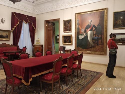 Елки начинаются. Ещё не закончился ноябрь, в все уже напоминает о приближении нового года! 02