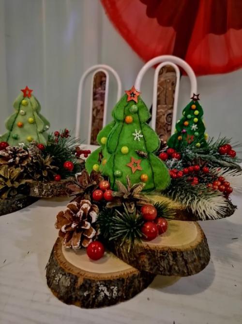 Декоративная фетровая ёлочка. 03