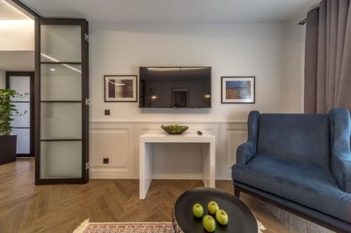 Дизайнинтерьера@Stonefloor.  Кухня под Зенитными Фонарями. 04