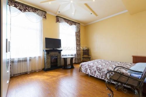 Всё меняется, базы закрываются на зиму, а мы рады рассказать о месте, в котором будет располагаться брейкбиллс во время рождественского спешла. 04