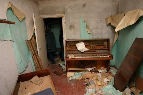 Кому нужно снять квартиру обращайтесь? 

