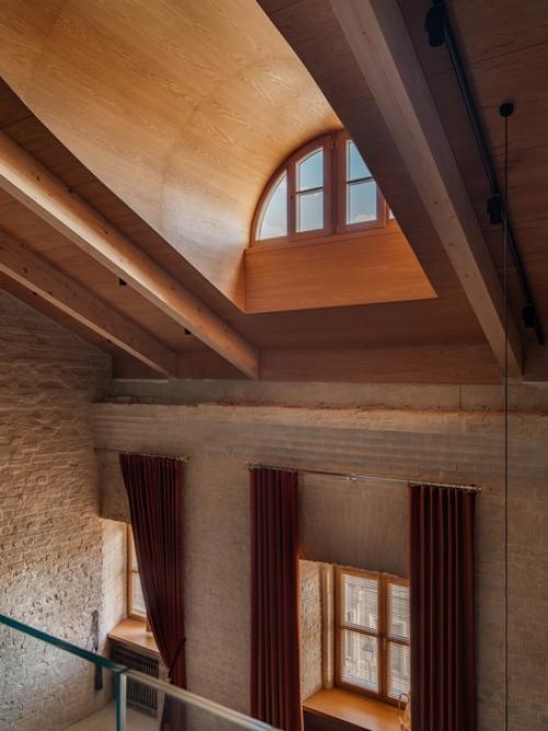 Двухуровневая квартира 75 м 2 с окном в полу в доме нарышкина. 08