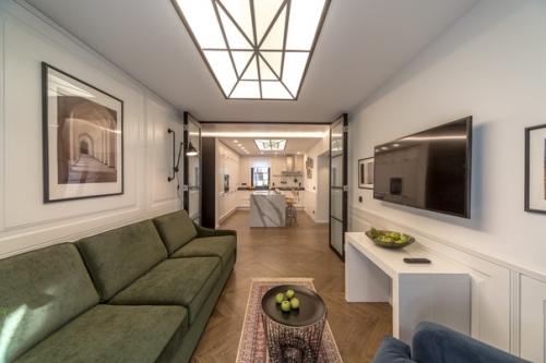 Дизайнинтерьера@Stonefloor.  Кухня под Зенитными Фонарями. 03