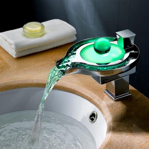 Смесители - водопады: экзотика в вашей ванной комнате. 04