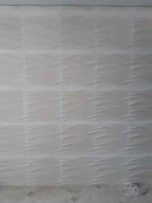 Так мне нравятся такие стенки, особенно для зала. 03