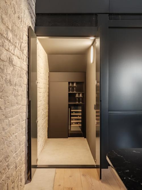 Двухуровневая квартира 75 м 2 с окном в полу в доме нарышкина. 06