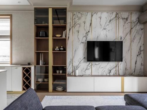 Живописная квартира для молодой девушки. 03