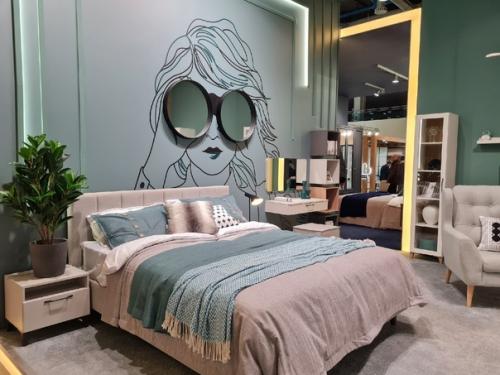 Поездка на выставку мебели - глоток свежего воздуха, заставляет посмотреть критично на старые приемы в интерьере, вдохновиться свежими идеями. 01