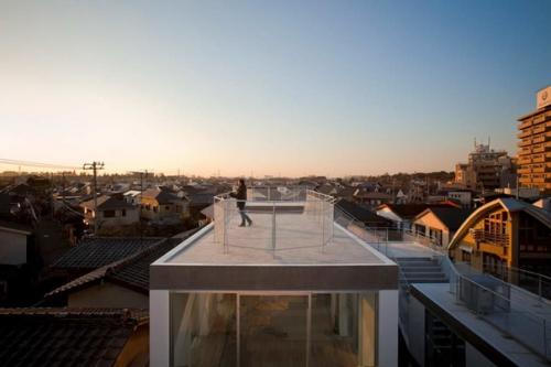 Многоквартирный дом в Японии. 03