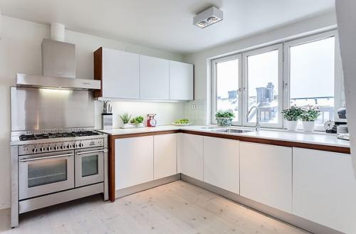 Яркий пентхаус на чердаке в Стокгольме. 04