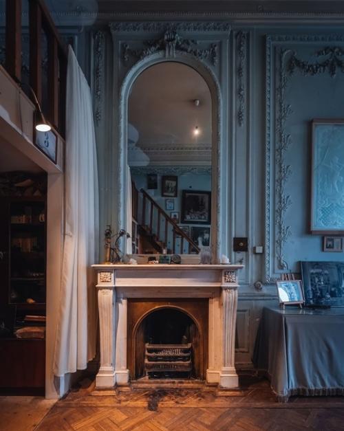 Это одна из квартир в знаменитом доме бака на кирочной улице. 07