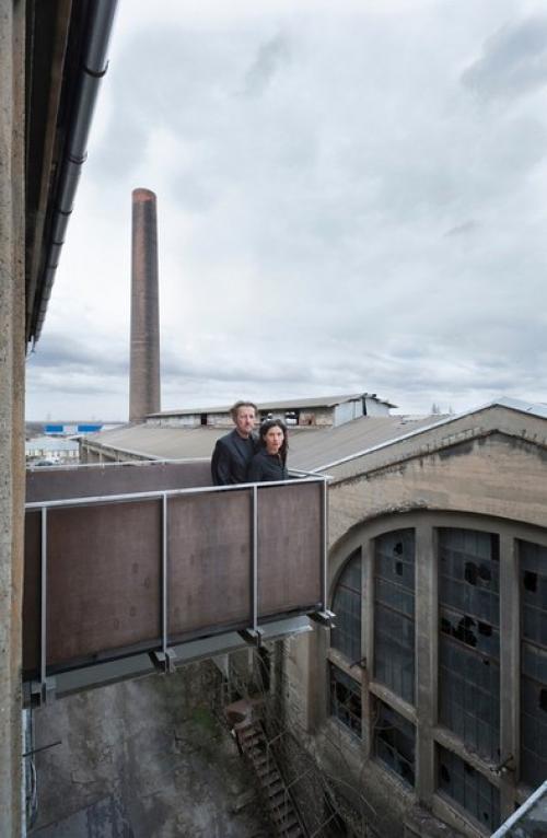 Команда A + Z Design Studio реализовала проект жилого пространства для семьи из Будапешта, Венгрия. 07