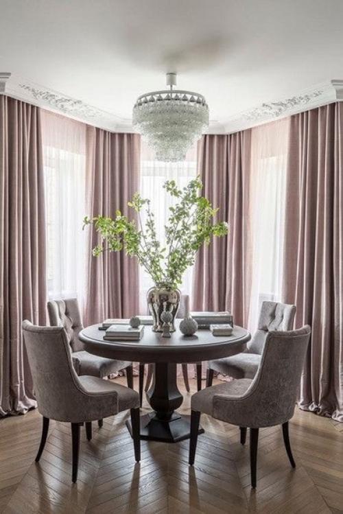 Некоторых пугает наличие в доме эркера - выступа с окнами в стене. 04