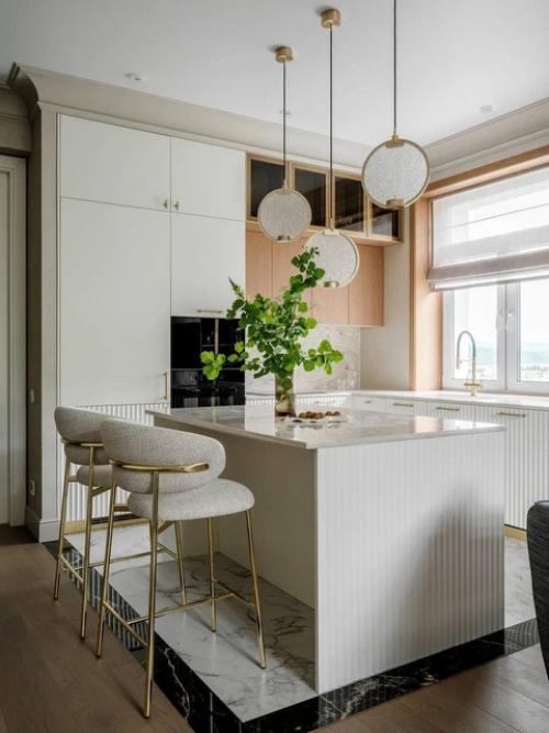 Живописная квартира для молодой девушки. 07