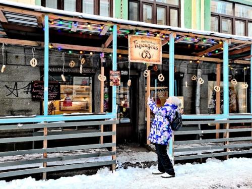Погуляв по Выборгу, многие задаются вопросами, а где же перекусить. 08