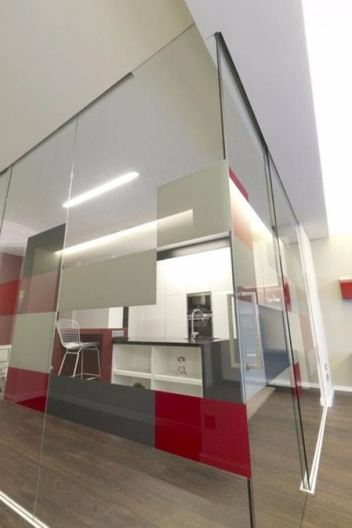 Современная квартира для семьи из трех человек в провинции Аликанте, в Испании. 03