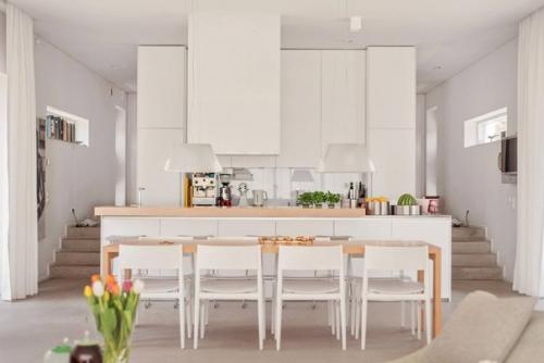 Вилла с видом на озеро. 07