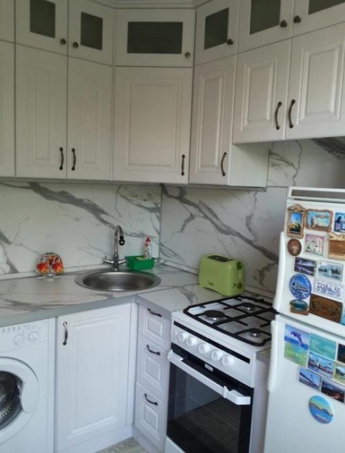 Наша небольшая кухня. 02