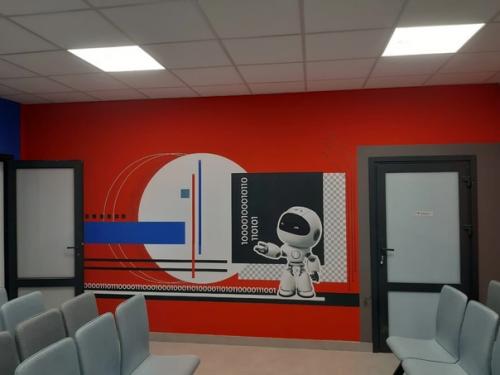 Школьное образование становится более разнонаправленным, что непосредственно отражается на внешнем виде и внутреннем устройстве школ. 04