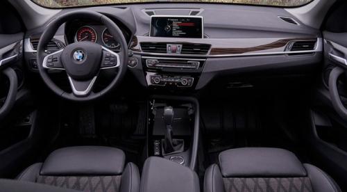 Автоновости - тест-драйвы.   Все смешалось в доме облонских: тест-драйв нового BMW X1. 06