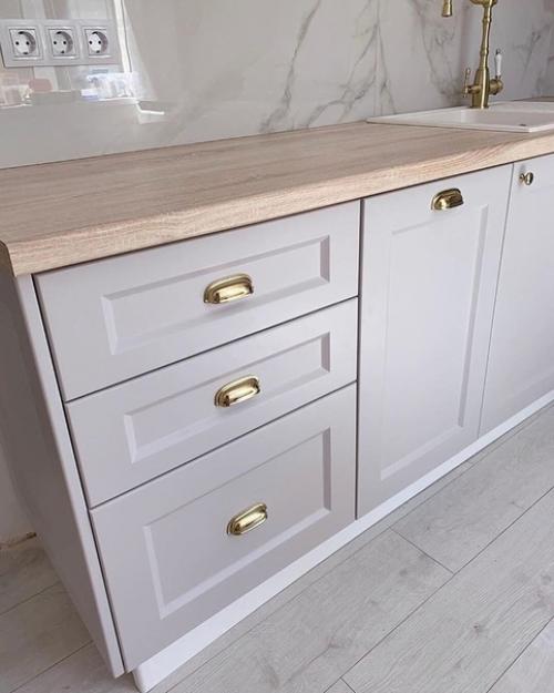 Наш пoдписчик:  Переделали кухню полностью как жена хотела. 01