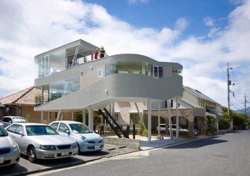 Дом - гнездо в Японии. 01