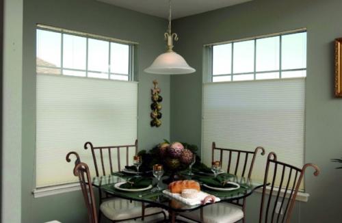 Шторы плиссе уместны в любом современном интерьере, будь то спальня, гостиная, детская или строгое офисное помещение. 03