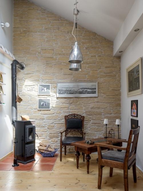 Необычная квартира с чердаком и дачной атмосферой в Минске. 06