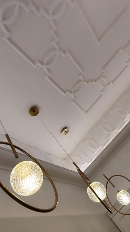 Детали.   Есть мнение, что светильники и текстиль это 60% успеха интерьера.