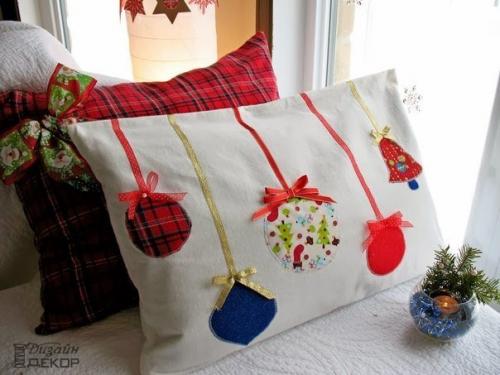Декоративные новогодние подушки. 07