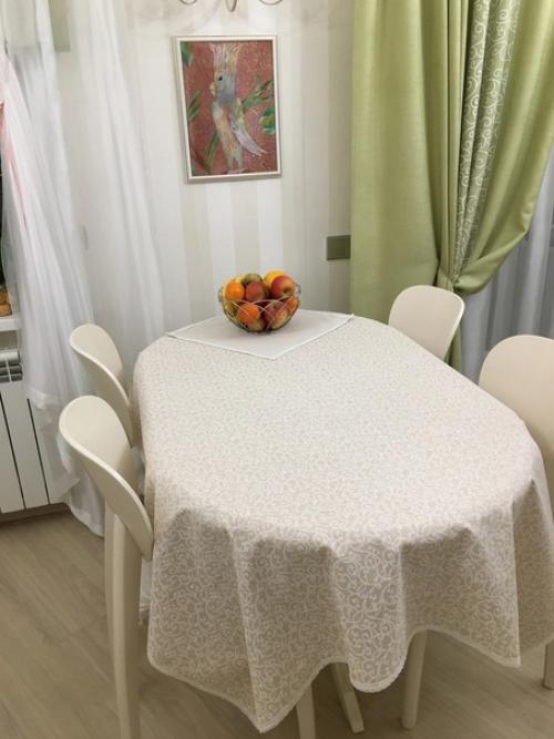 И в пир и в мир и в Добрые Люди - поговорка применимая к этому дизайну скатертей из итальянского хлопка с пропиткой. 03