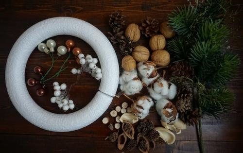 Мастер-класс: новогодний венок. 01