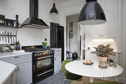 Черная кухня: новый тренд сезона 2020. 08