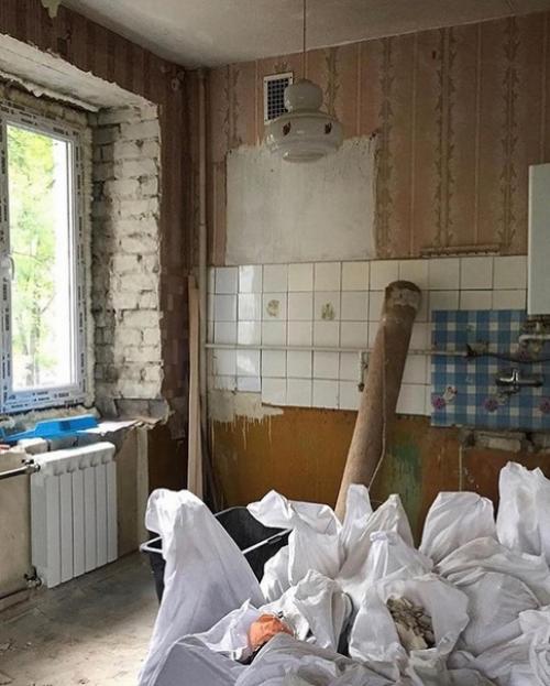 Хорошая функциональная кухня получилась. 05