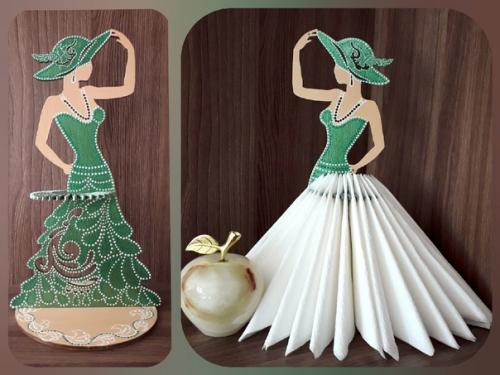 Салфетницы в образе элегантных дам отлично впишутся в интерьер любой кухни! 07