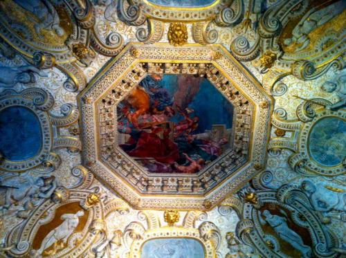 Я тебя в МУЗЕЙ поведу. 02