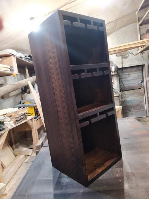 Ещё один шкафчик готов для винных бокалов! 01