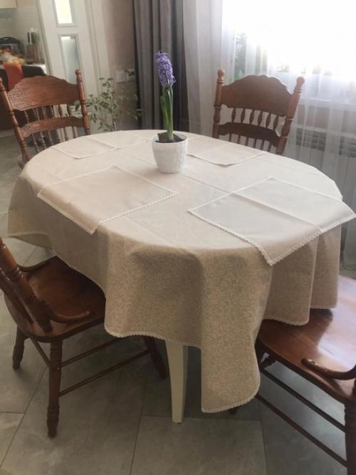 И в пир и в мир и в Добрые Люди - поговорка применимая к этому дизайну скатертей из итальянского хлопка с пропиткой. 02