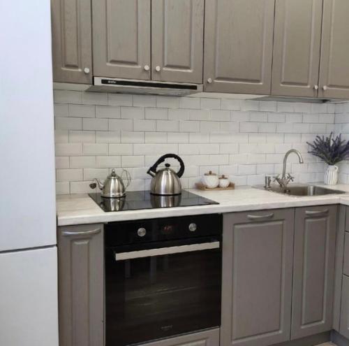 Небольшая кухня. В которой уместилось всё необходимое! 02