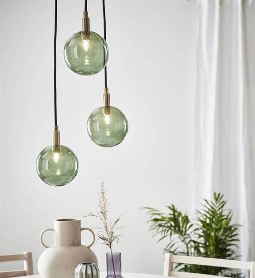 На стыке 23/24 гг. конечно все эксперты, дизайнеры обсуждают и делают прогнозы новых трендов в интерьере/мебели. 07