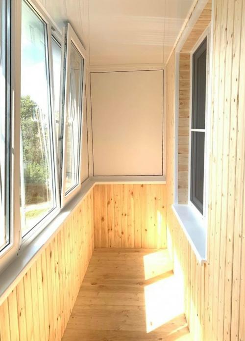 Для ценителей современного дизайна и максимального света - панорамное остекление от пола до потолка! 03