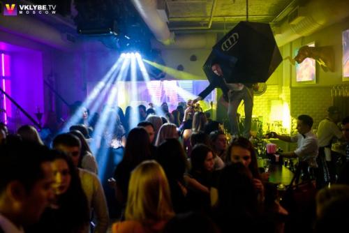 One Promo Presents: 01