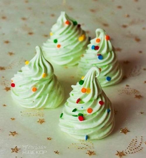 Безе - ёлочки.   Вкусно и красиво?