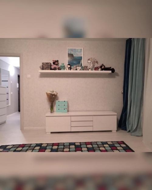 Глядя на этот стильный и красивый интерьер, просто не верится, что затраты на его оформление были скромными. 08